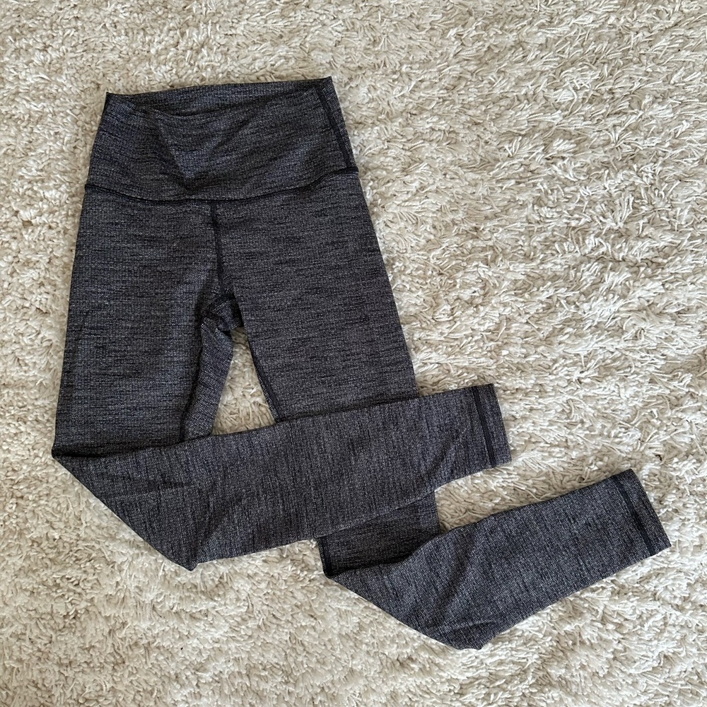 ⭐️⭐️NWOT⭐️⭐️ Lululemon leggings